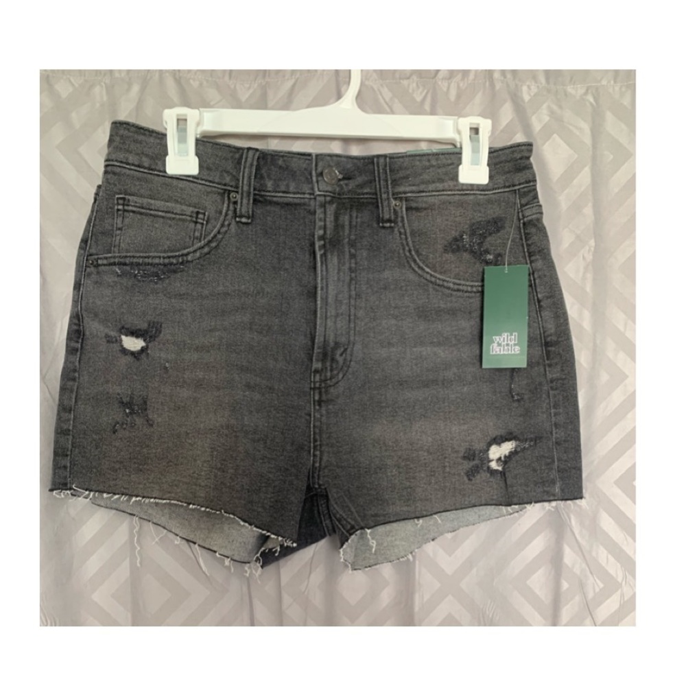 High-Rise, Mom Jean Black Jean Shorts